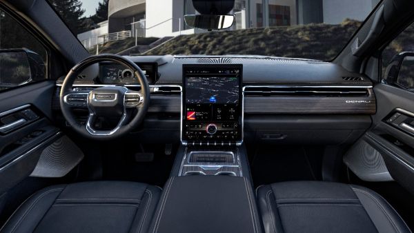 GMC Continues the Electric Truck Revolution: Introducing the First-Ever 2024 Sierra EV