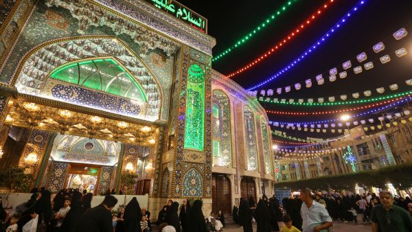 نهب المليارات وتهريبها من العراق