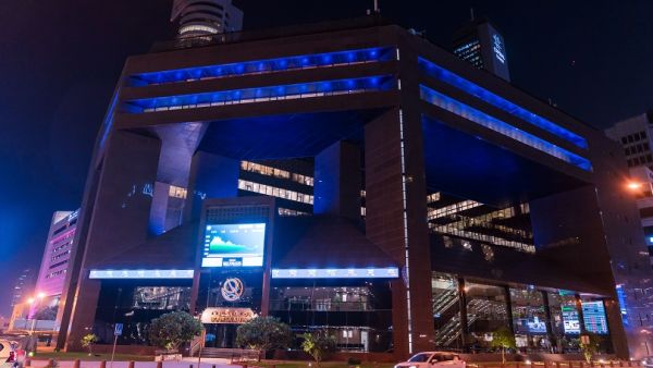 Boursa Kuwait lights its building in blue for Climate Action during United Nations Day 2022