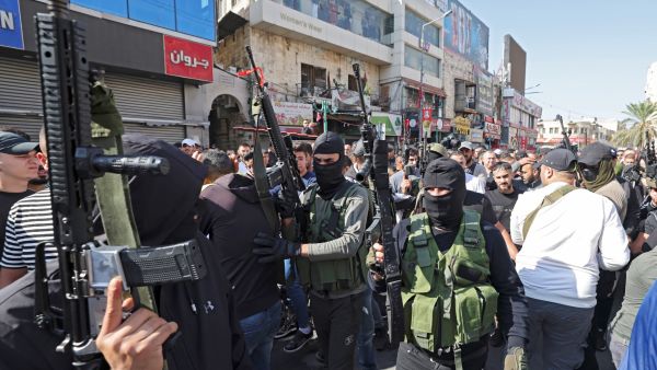 مسلحون من مجموعة "عرين الأسود" في نابلس 