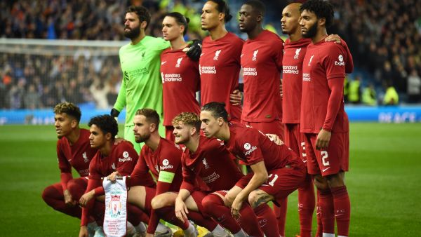 Liverpool players pose for a group picture before the UEFA Champions League Group A football match between Glasgow Rangers and Liverpool at the Ibrox Stadium, in Glasgow, on October 12, 2022. (Photo by ANDY BUCHANAN / AFP)