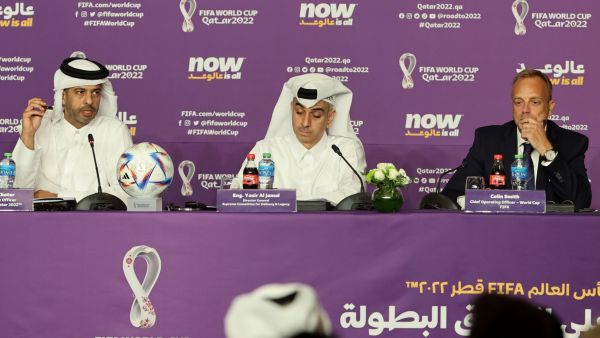 Nasser al-Khater (L), the chief executive of the FIFA World Cup Qatar 2022 organisation, Yasir al-Jamal (C), the chairman of the operations office of Qatar's Supreme Committee and Colin Smith, FIFA's World Cup chief operating officer, give a press conference in Doha on October 17, 2022. (Photo by KARIM JAAFAR / AFP)