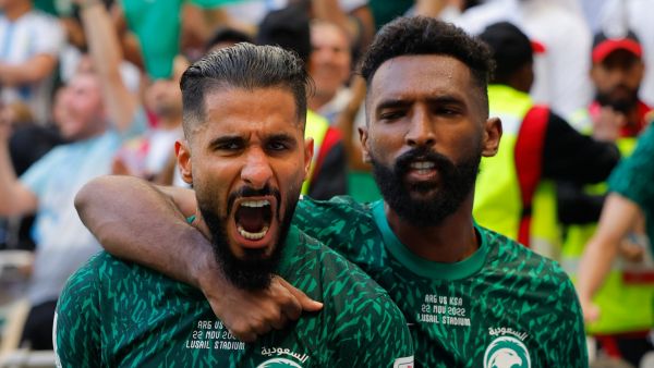 السعودية تسعى لتحقيق الفوز اليوم على بولندا (المصدر: أ ف ب)