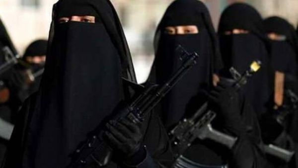 يضم مخيم الهول أكثر من 50 ألف شخص، نصفهم من العراقيين