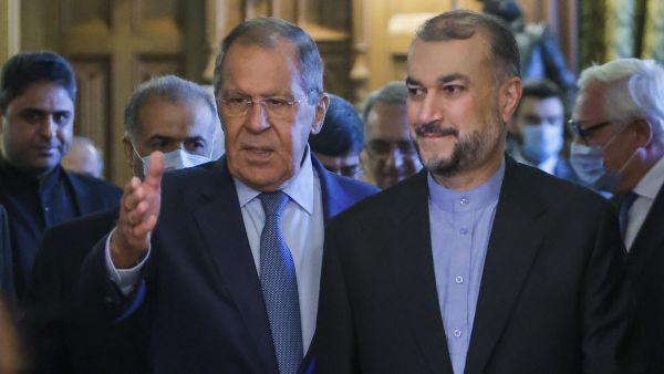 Russian Foreign Minister Sergei Lavrov (L) attends a meeting with Iranian Foreign Minister Hossein Amir-Abdollahian in Moscow, August 31, 2022. (Photo by MAXIM SHEMETOV / POOL / AFP) Foreign Minister