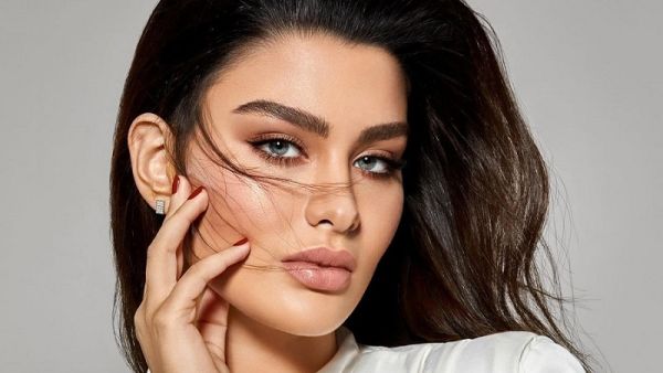 الفنانة الكويتية روان بن حسين