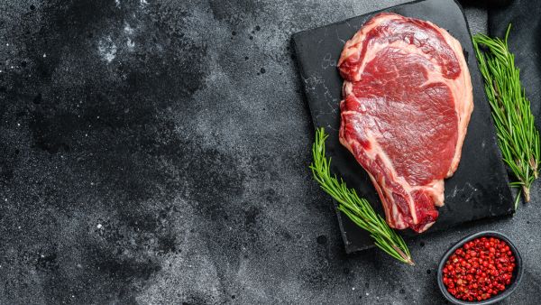 لحم الضلع المشوي بالزعتر و أكليل الجبل لعيد الشكر