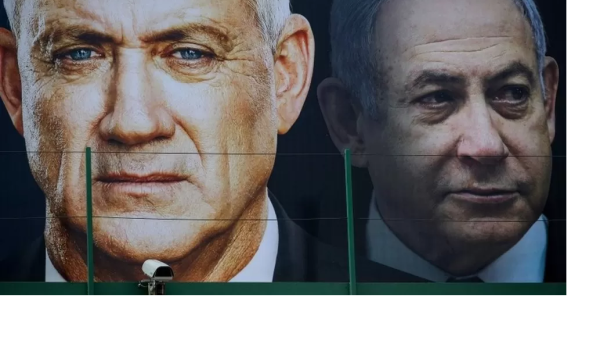 Gantz (L) Netanyahu