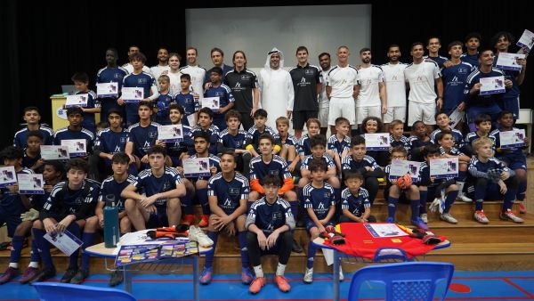 أكثر من 90 حارسًا ومدربًا ينهون برنامج مجلس دبي الرياضي وإيكر كاسياس التدريبي