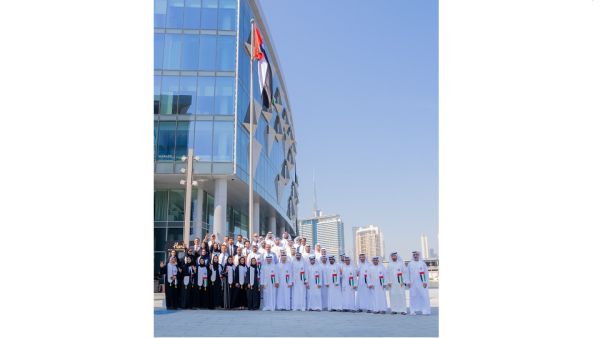 مجلس دبي الرياضي يشارك في احتفالات يوم العلم