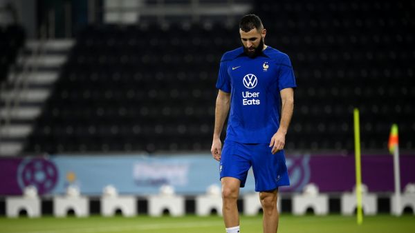 France's forward Karim Benzema looks down during a training session at the Jassim-bin-Hamad Stadium in Doha on November 17, 2022, ahead of the Qatar 2022 World Cup football tournament. (Photo by FRANCK FIFE / AFP)