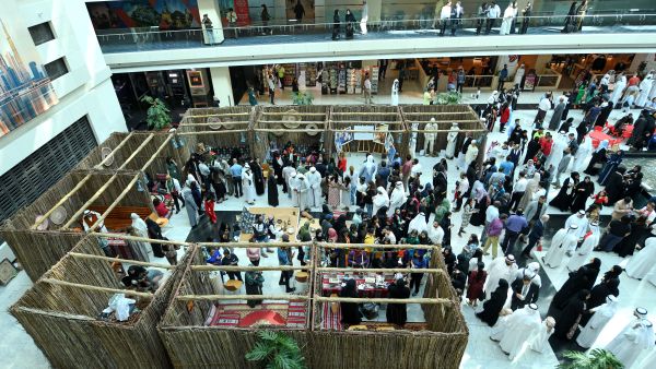 مجموعة الإمارات تحتفل باليوم الوطني بأنشطة تراثية وعروض حية