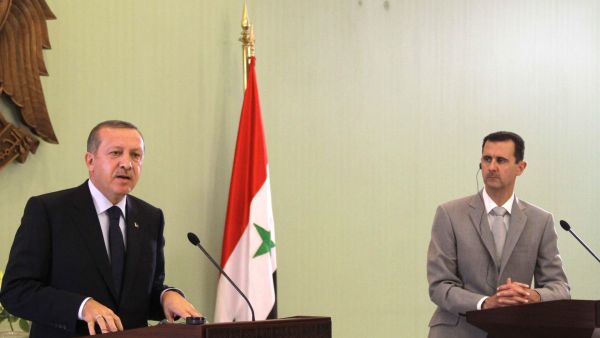 يستعد الرئيس الروسي فلاديمير بوتين لجمع الرئيسين السوري بشار الاسد، والتركي رجب طيب اردوغان في العاصمة الروسية موسكو