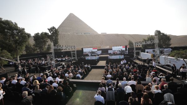 CEMS graduation AUC School of Business Hosts the 2022 CEMS Master in International Management Graduation Ceremony by Giza Pyramids