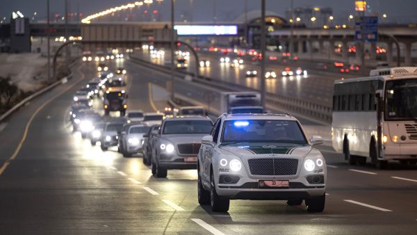 Bentley Owners Drive Convoy. Bentley Bentayga Extended Wheelbase Unveiled For First Time in UAE