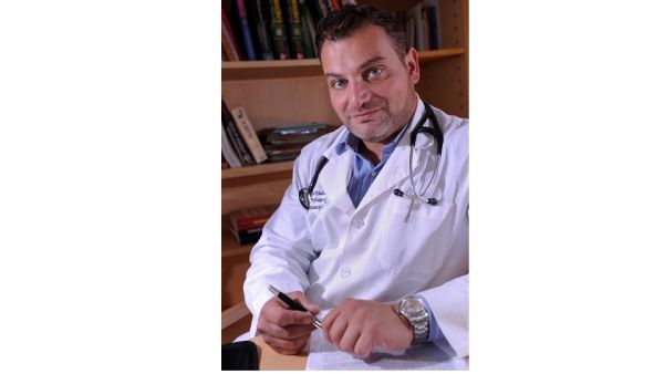 Dr. Charbel Abi Khalil WCM-q and HMC Predict Survival of Critically Ill COVID-19 Patients in ICU
