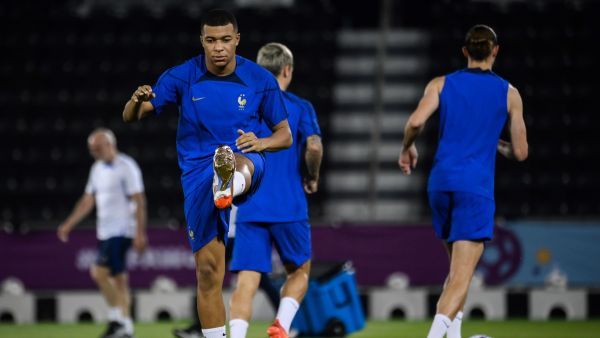 France's forward #10 Kylian Mbappe takes part in a training session at the Al Sadd SC training center in Doha, on December 3, 2022, on the eve of the Qatar 2022 World Cup round of 16 football match between France and Poland. (Photo by FRANCK FIFE / AFP)
