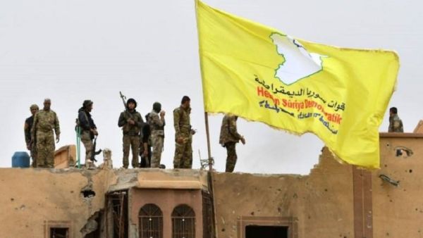 مسلحون من قوات سوريا الديمقراطية (قسد)