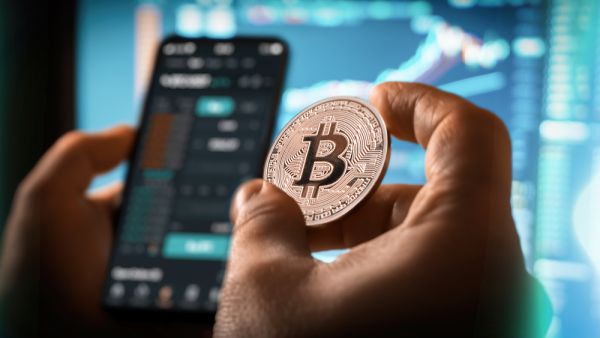 4 Tips for investing during the crypto market instability