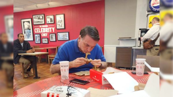 An unconfirmed photo of former Brazilian president Jair Bolsonaro in Florida. (Twitter/ @) Jair Bolsonaro