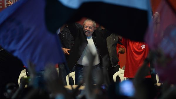 الرئيس البرازيلي لويس إيناسيو لولا دا سيلفا (أ ف ب)