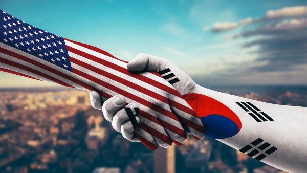 Shutterstock bond between the U.S. and South Korea