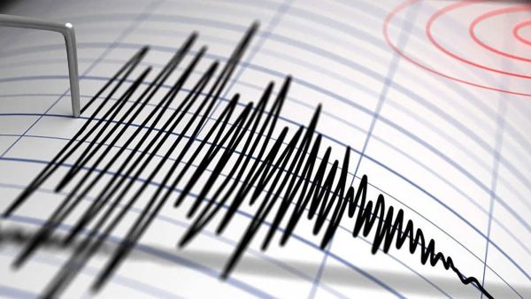زلزالان يضربان منطقتي بابوا غينيا الجديدة، وحوض المحيط الهادىء بالقرب من جزل الكوريل