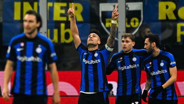 Inter Milan's Argentinian forward Lautaro Martinez celebrates after opening the scoring during the Italian Serie A football match between Inter and AC Milan on February 5, 2023 at the San Siro stadium in Milan. (Photo by MIGUEL MEDINA / AFP)