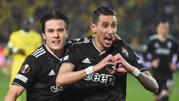 Juventus' Argentine forward Angel Di Maria (R) celebrates with Juventus' Italian midfielder Nicolo Fagioli (L) after scoring his team's second goal during the UEFA Europa League round of 32, second leg football match between FC Nantes and Juventus FC, at The Stade de la Beaujoire in Nantes on February 23, 2023. (Photo by Sebastien SALOM-GOMIS / AFP)