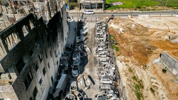 ورفض وزير مالية إسرائيل، بتسلئيل سموتريتش،  الاعتذار وجدد دعوته لمحو حوارة الفلسطينية 