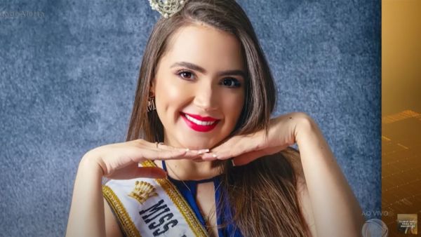   مايارا ملكة جمال البرايل قد فازت في السابق بـ 9 القاب عالمية 