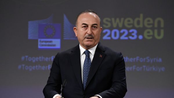 تأجيل الإجتماع الرباعي بين نواب وزراء خارجية تركيا و روسيا و إيران وسورية
