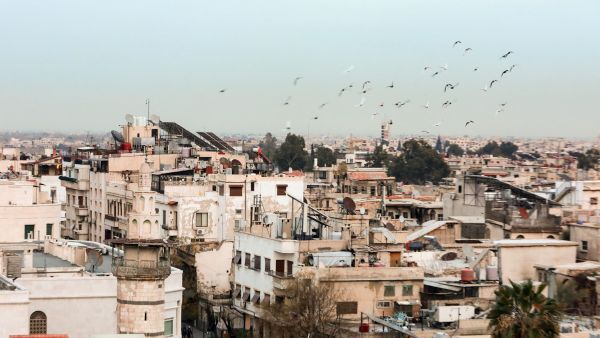  الهجوم الإسرائيلي جرى بعدد من الصواريخ من اتجاه الجولان السوري المحتل