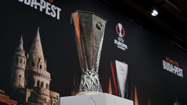 This photograph shows the UEFA Europa League trophy before the draw for the quarter-final, semi-final and final of the 2022-2023 UEFA Europa League football tournament, in Nyon, on March 17, 2023. (Photo by Fabrice COFFRINI / AFP)