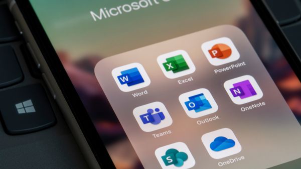 Microsoft adds AI to Office 365 and more