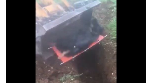 دفن العميل زهير الغليظ في ارض قريبة من حاجز بيت فوريك