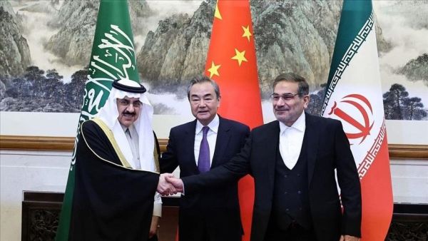 تميز علي شمخاني بعلاقات جيدة مع السعودية