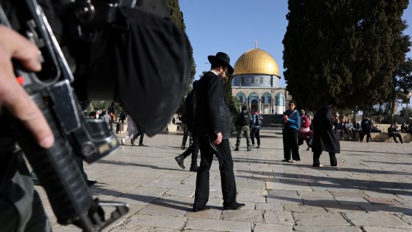 باحات المسجد الأقصى