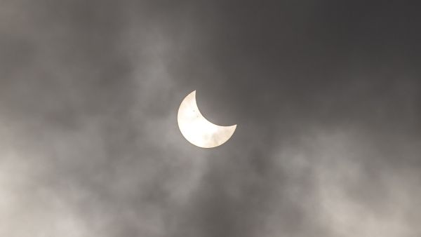 Solar eclipse plunges parts of Asia into darkness