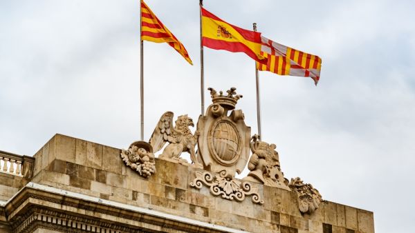 برشلونة تقطع العلاقة مع اسرائيل