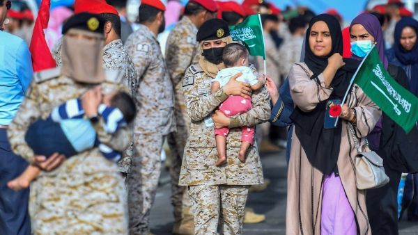 السعودي تقوم بواحدة من أكبر عمليات الاجلاء بتاريخها من السودان