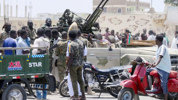 اشتداد حدة الاشتباكات بين الجيش السوداني وقوات الدعم السريع