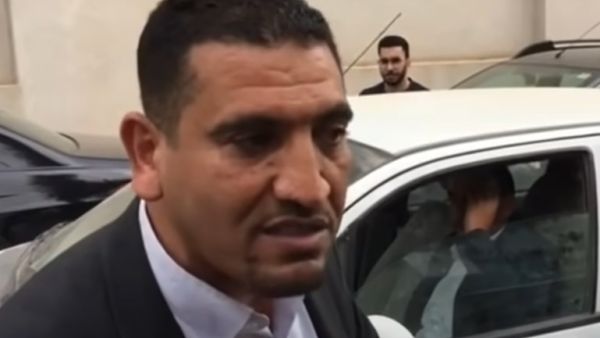 اعتقال كريم طابو القيادي البارز في الحراك الجزائري