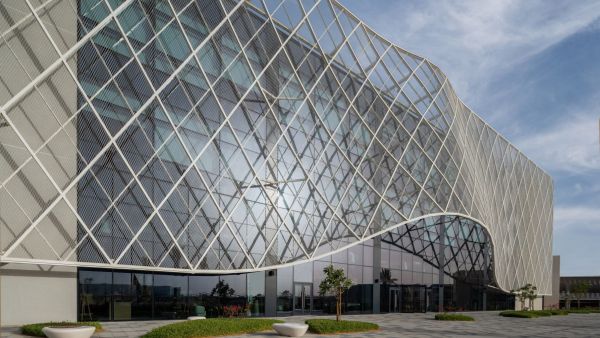 Aldar Properties Aldar investment properties issues $500 million 10-year inaugural green sukuk