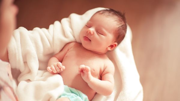 First baby in UK born using DNA from 3 people 