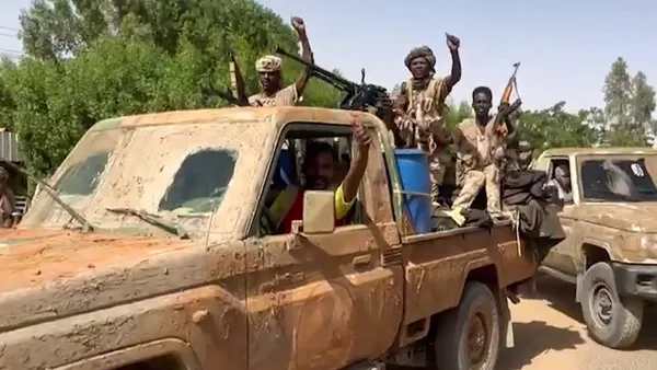 مئات القتلى وآلاف الجرحى جراء المعارك في السودان