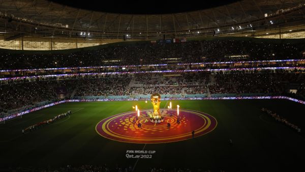 فضائح رشاوى متعلقة بتسليم حق استضافة كأس العالم 2018 و2022