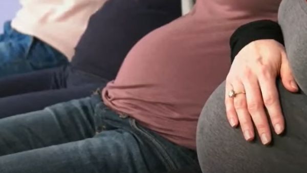 مدرسة اردنية خاصة تطلب من معلماتها الولادة بالصيف فقط