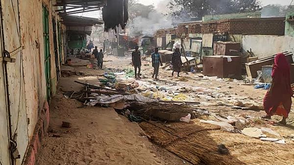 المانحون يتعهدون بـ 1,5 مليار دولار للسودان الغارق في الموت والدمار