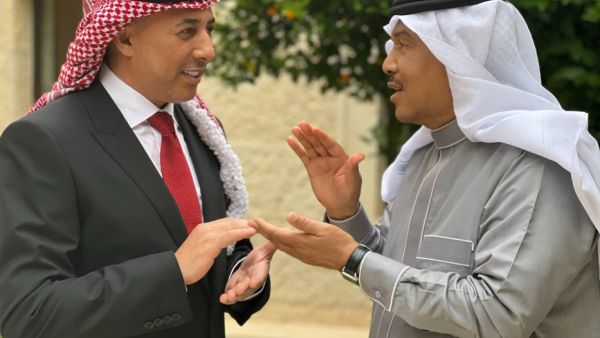 أردنية سعودية...سعودية أردنية محمد عبده وعمر العباللات يحييان العرس الملكي قبل قليل